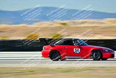 media/Dec-13-2025-Extreme Speed (Sat) [[d129ecb0b9]]/Low Inter/Session 1 (Turn 2)/